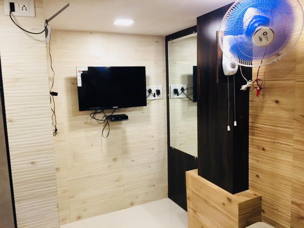 Hotel Qamar Mumbai Dış mekan fotoğraf