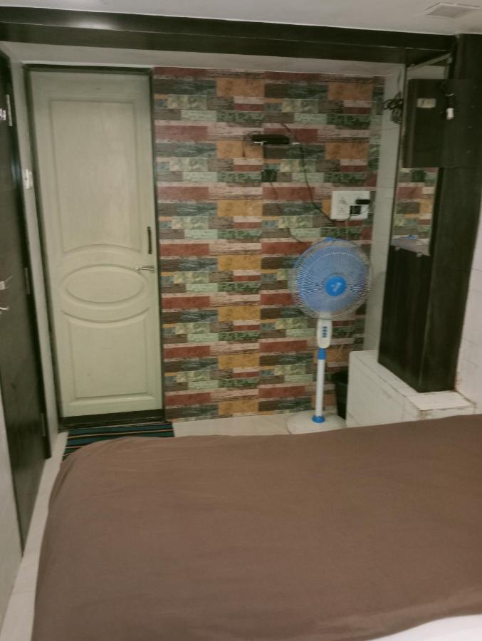 Hotel Qamar Mumbai Dış mekan fotoğraf